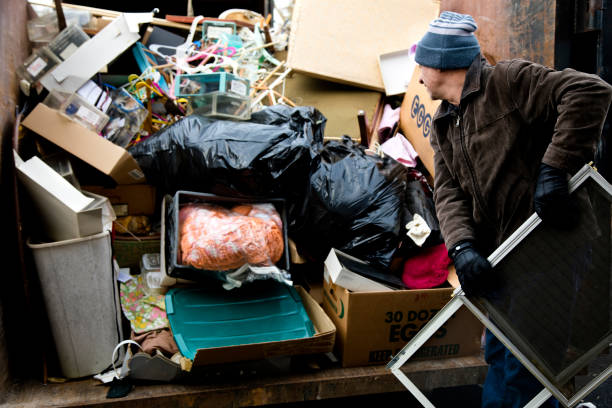 Best Mattress Removal Service  in Newton, IL